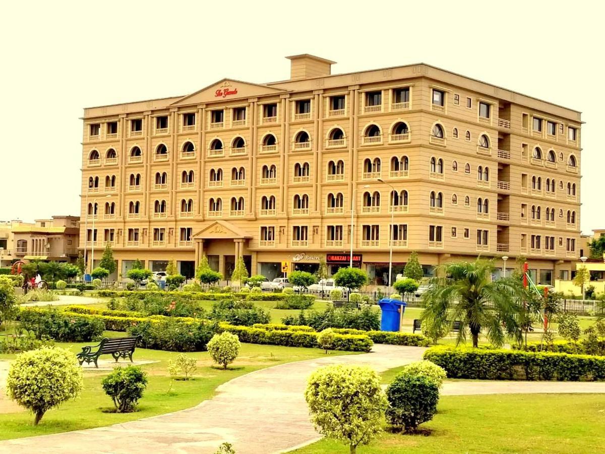 Executive 3 Bedrooms Apartment In Bahria Town Rawalpindi Zewnętrze zdjęcie